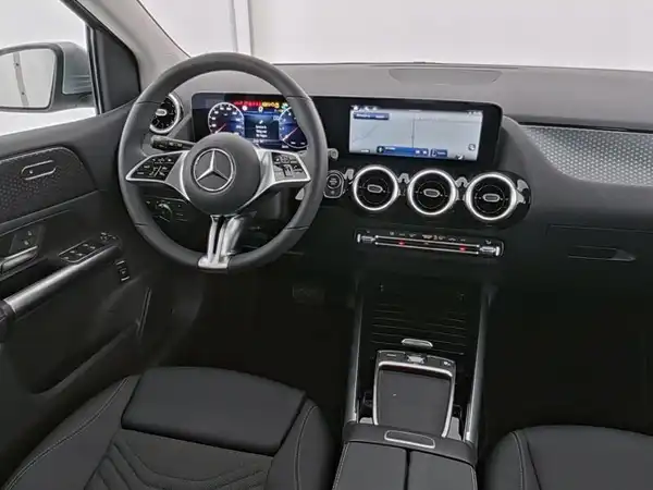 MERCEDES-BENZ B 200 (7/13)