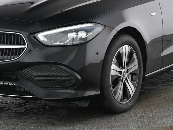 MERCEDES-BENZ C 300 (4/13)