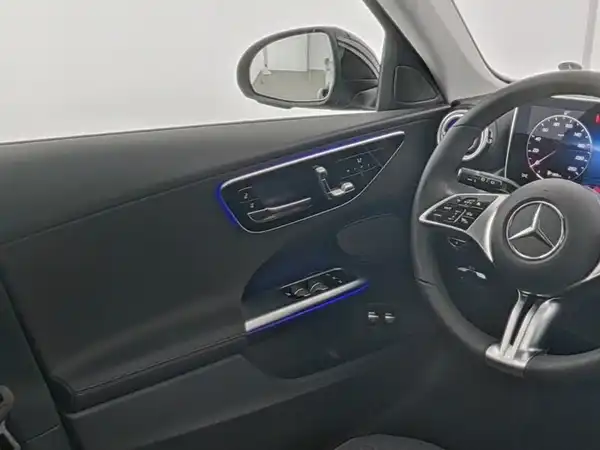 MERCEDES-BENZ C 300 (10/13)