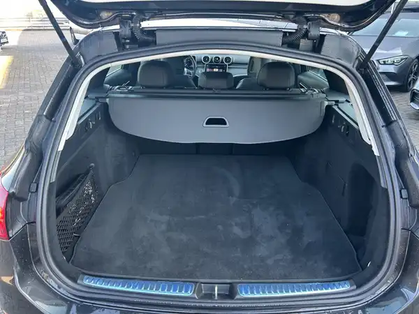 MERCEDES-BENZ C 180 (13/15)
