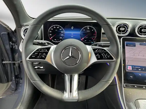 MERCEDES-BENZ C 200 (11/15)