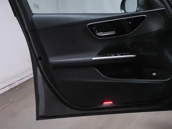 MERCEDES-BENZ C 180 (11/14)