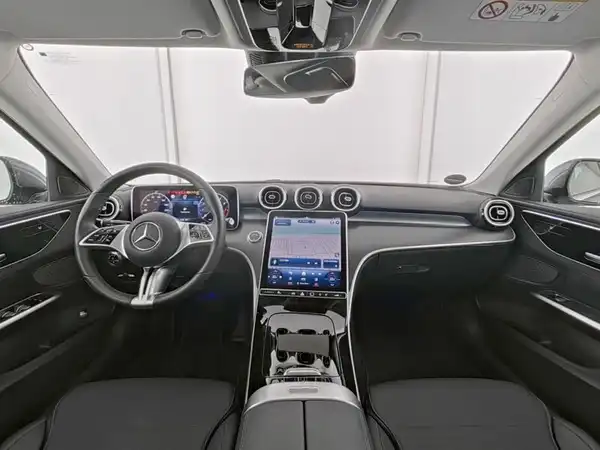 MERCEDES-BENZ C 180 (6/13)