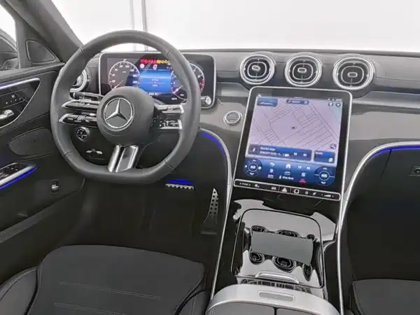 MERCEDES-BENZ C 300 (8/13)
