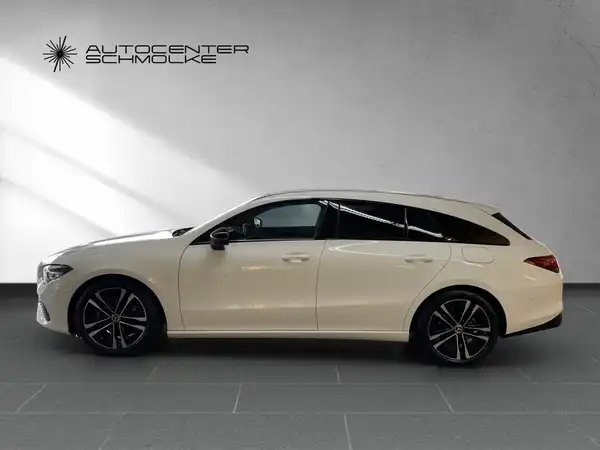 MERCEDES-BENZ CLA 180 (3/15)
