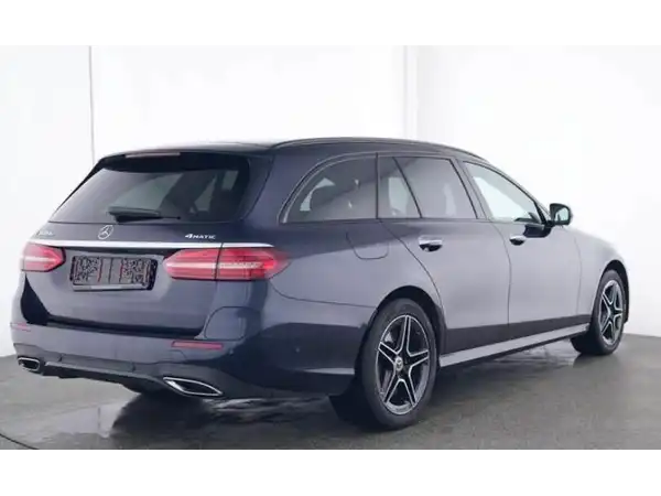 MERCEDES-BENZ E 300 (3/11)