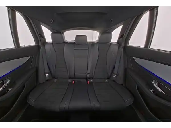 MERCEDES-BENZ E 300 (8/11)