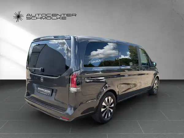 MERCEDES-BENZ EQV 300 (6/15)