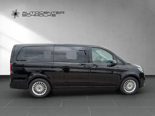 MERCEDES-BENZ EQV 300 (7/15)