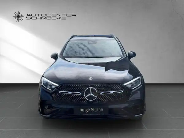 MERCEDES-BENZ GLC 200 (9/15)