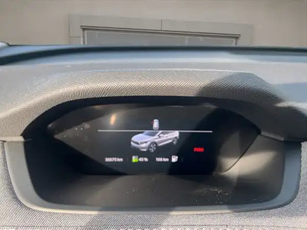 ŠKODA ENYAQ iV 60 (11/15)