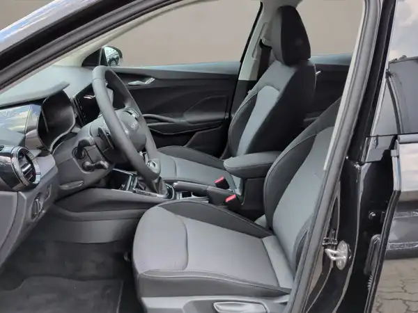 ŠKODA FABIA (9/15)