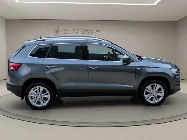 ŠKODA KAROQ (7/15)