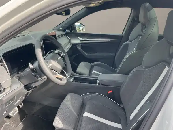 ŠKODA KODIAQ (9/15)