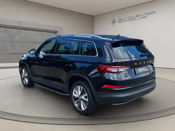 ŠKODA KODIAQ (4/15)