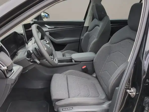 ŠKODA KODIAQ (9/15)