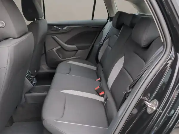 ŠKODA SCALA (13/15)