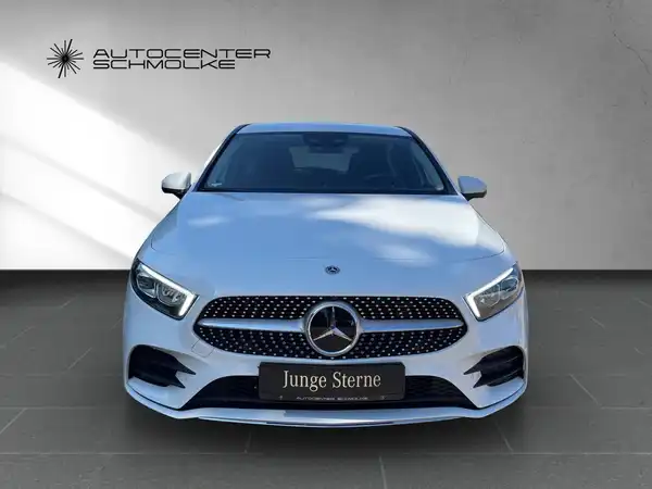 MERCEDES-BENZ A 250 (9/15)