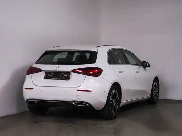 MERCEDES-BENZ A 180 (3/14)