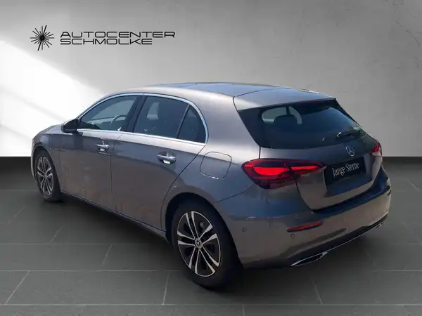 MERCEDES-BENZ A 200 (4/15)