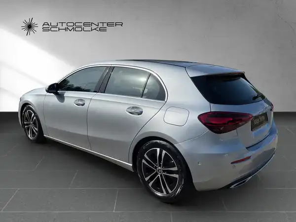 MERCEDES-BENZ A 200 (4/15)