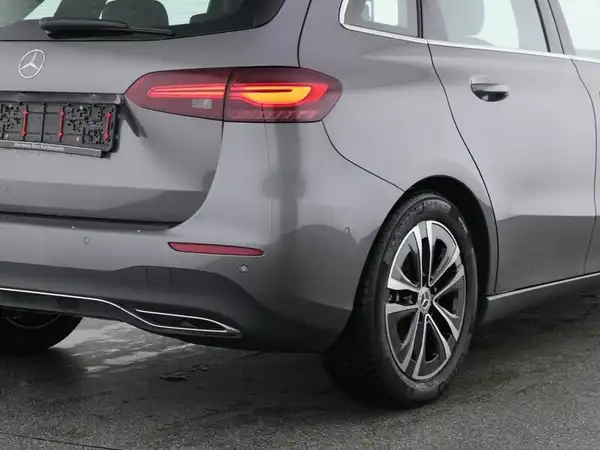 MERCEDES-BENZ B 200 (5/13)