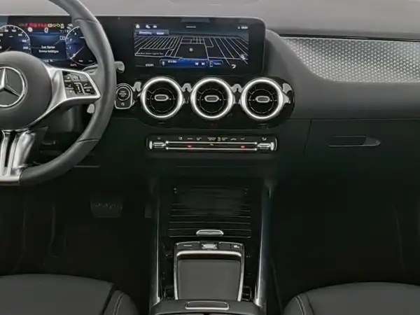 MERCEDES-BENZ B 200 (6/13)