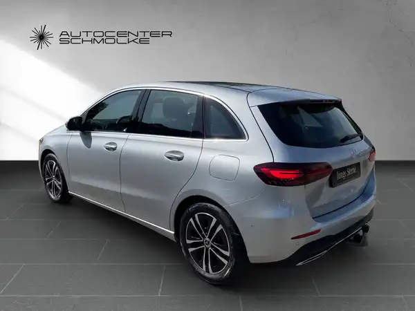 MERCEDES-BENZ B 200 (4/15)