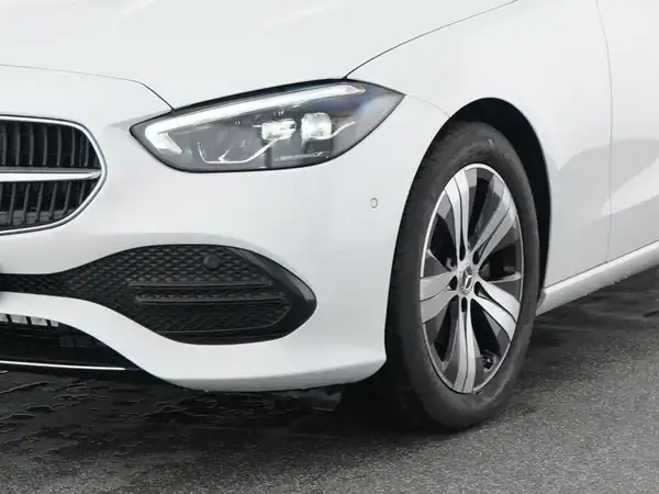 MERCEDES-BENZ C 180 (4/13)