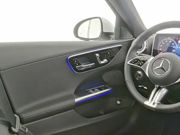 MERCEDES-BENZ C 180 (10/13)