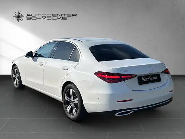 MERCEDES-BENZ C 180 (4/15)