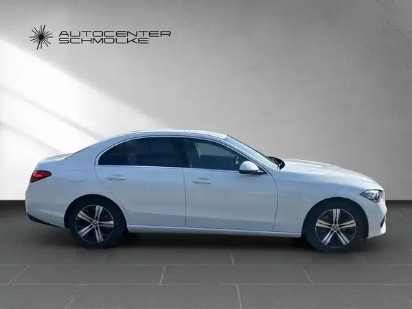 MERCEDES-BENZ C 180 (7/15)