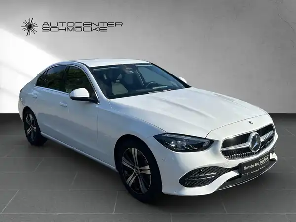 MERCEDES-BENZ C 180 (8/15)