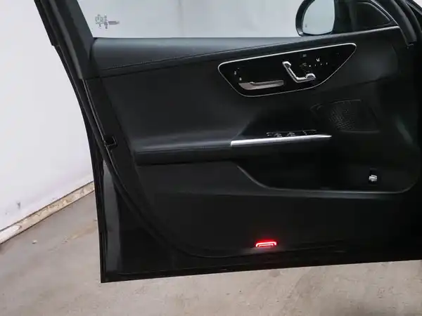 MERCEDES-BENZ C 180 (11/14)