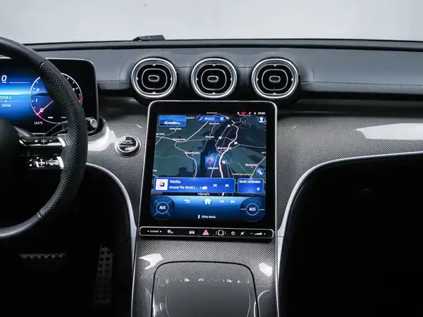 MERCEDES-BENZ C 180 (8/14)