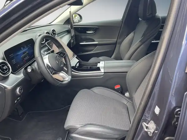 MERCEDES-BENZ C 200 (10/15)