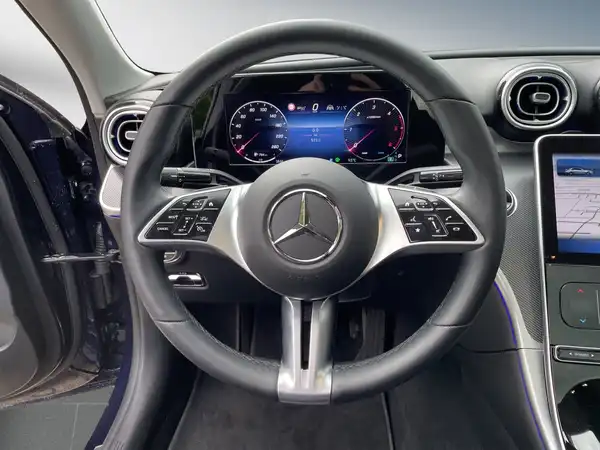 MERCEDES-BENZ C 200 (11/15)