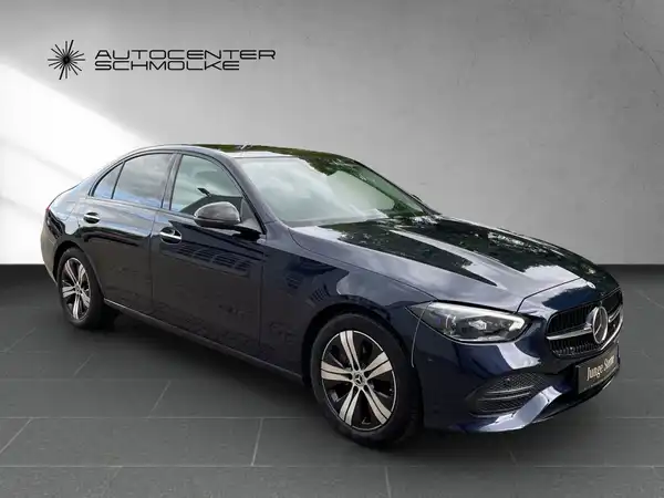 MERCEDES-BENZ C 200 (8/15)
