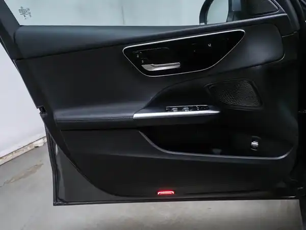 MERCEDES-BENZ C 180 (11/14)