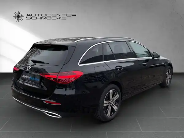 MERCEDES-BENZ C 300 (6/15)