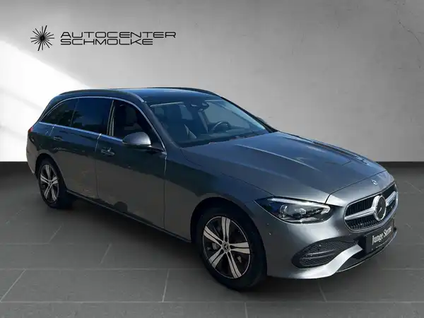 MERCEDES-BENZ C 300 (8/15)