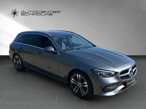 MERCEDES-BENZ C 200 (8/15)