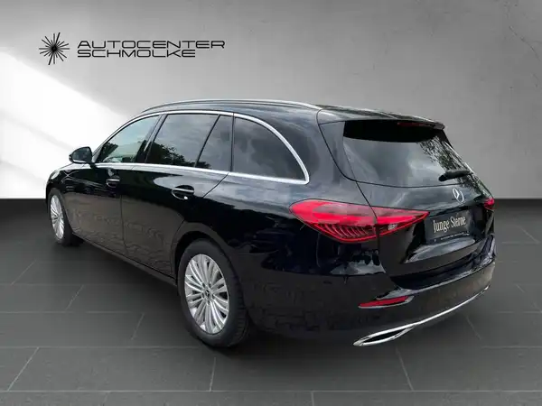 MERCEDES-BENZ C 180 (4/15)