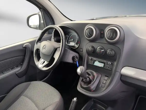 MERCEDES-BENZ CITAN (11/15)
