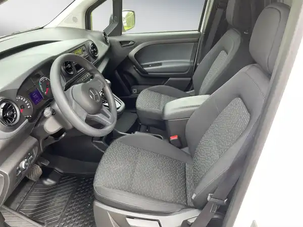 MERCEDES-BENZ eCITAN (10/15)
