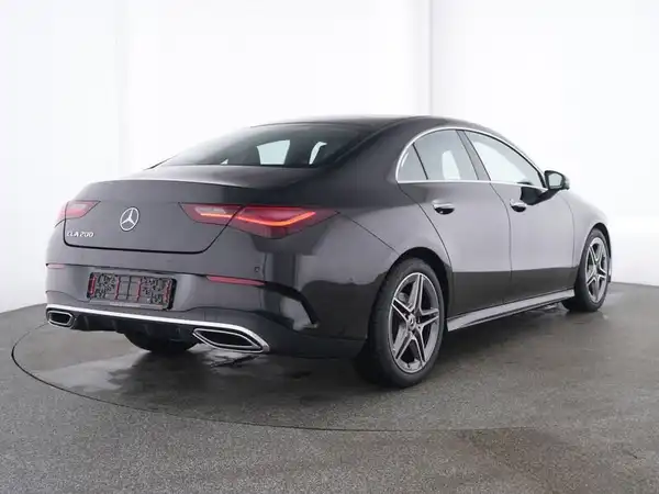 MERCEDES-BENZ CLA 200 AMG (3/13)