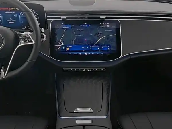 MERCEDES-BENZ E 300 (7/13)