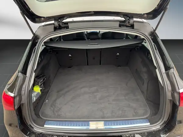 MERCEDES-BENZ E 200 (11/15)