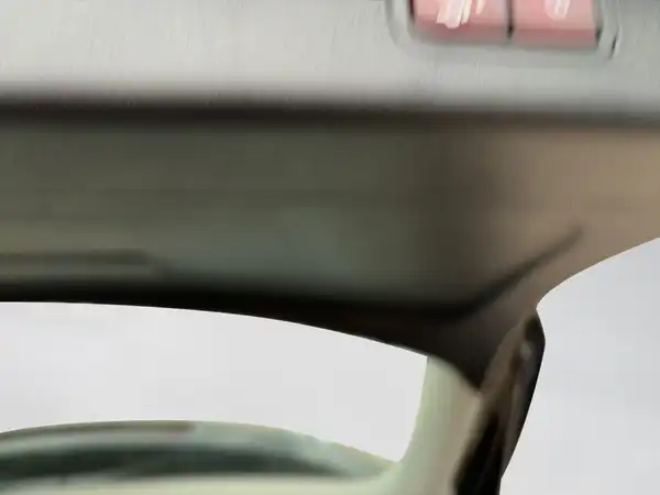 MERCEDES-BENZ E 200 (12/15)