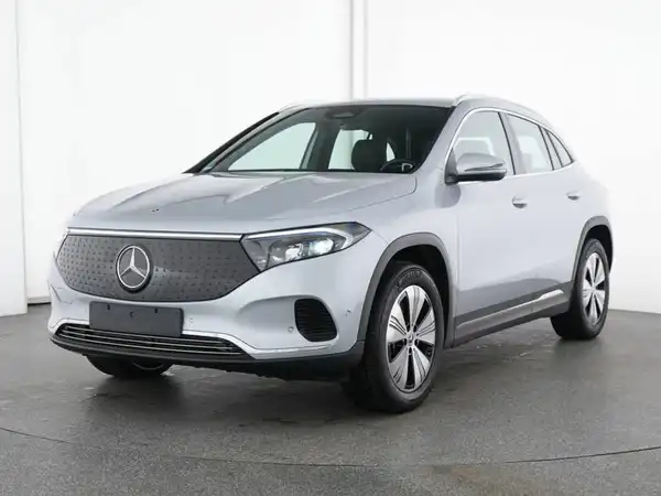 MERCEDES-BENZ EQA 300 (2/13)